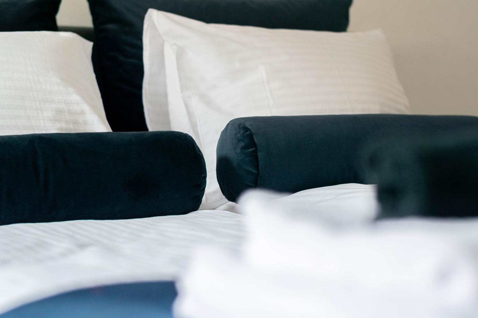 Apartamento Oasis Trzy Stawy - Free Parking - Self Check-In Katowice Exterior foto